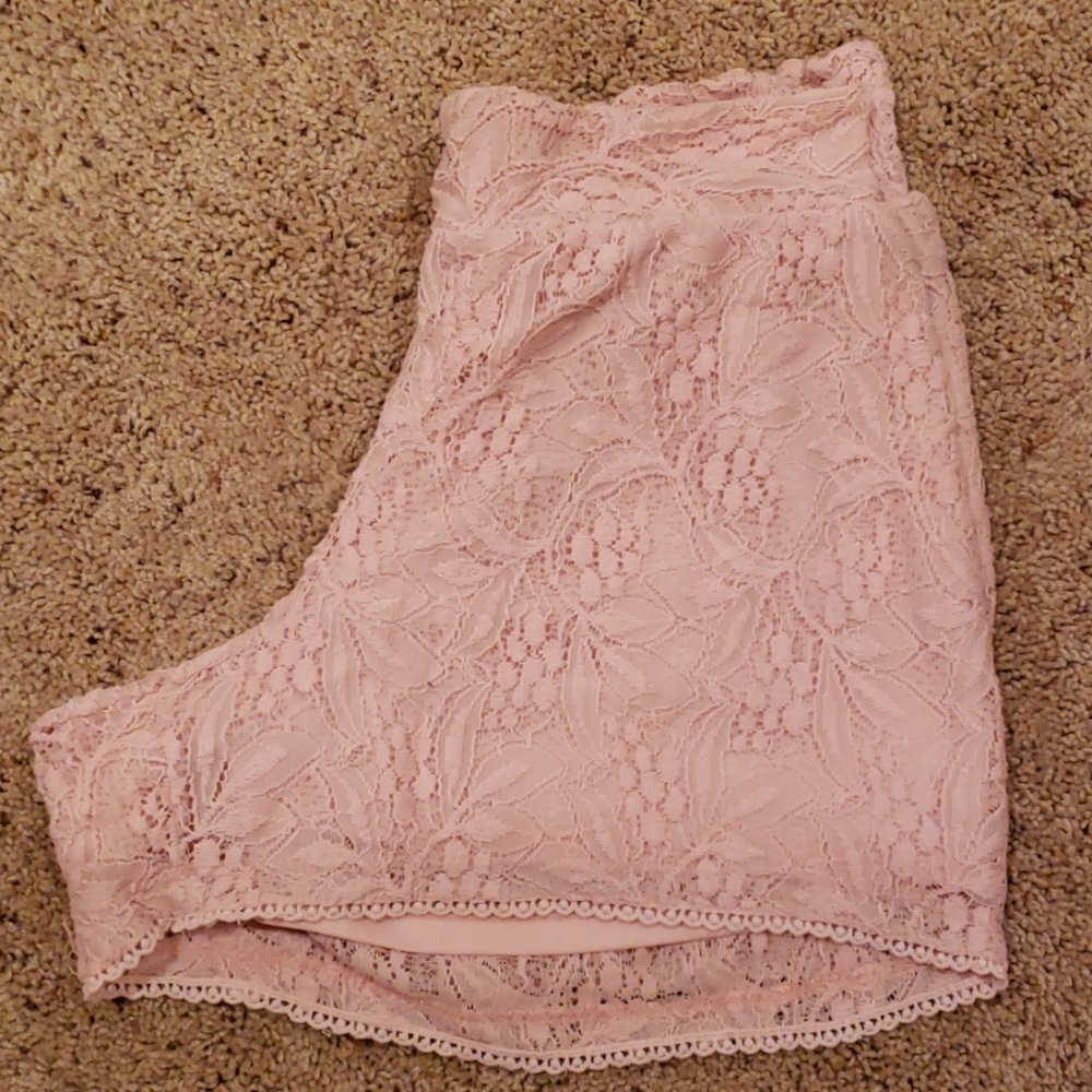 Lacy pink shorts